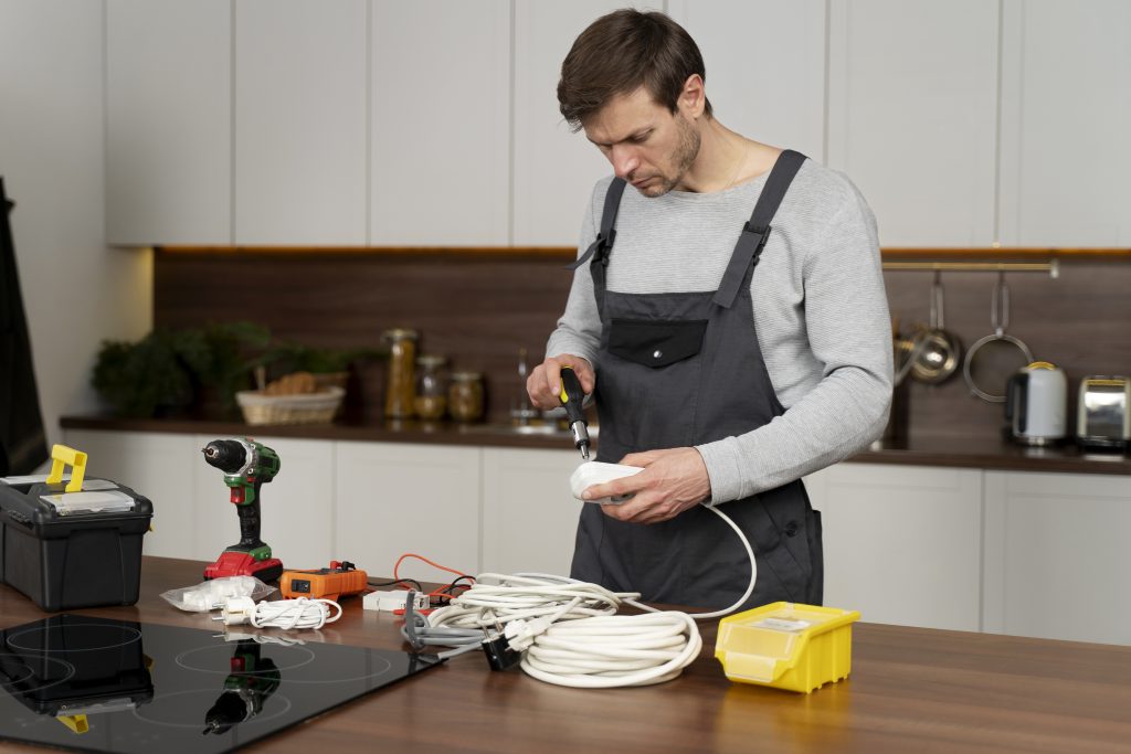 Your Guide to Hiring the Right Electrician for Electrical Troubleshooting